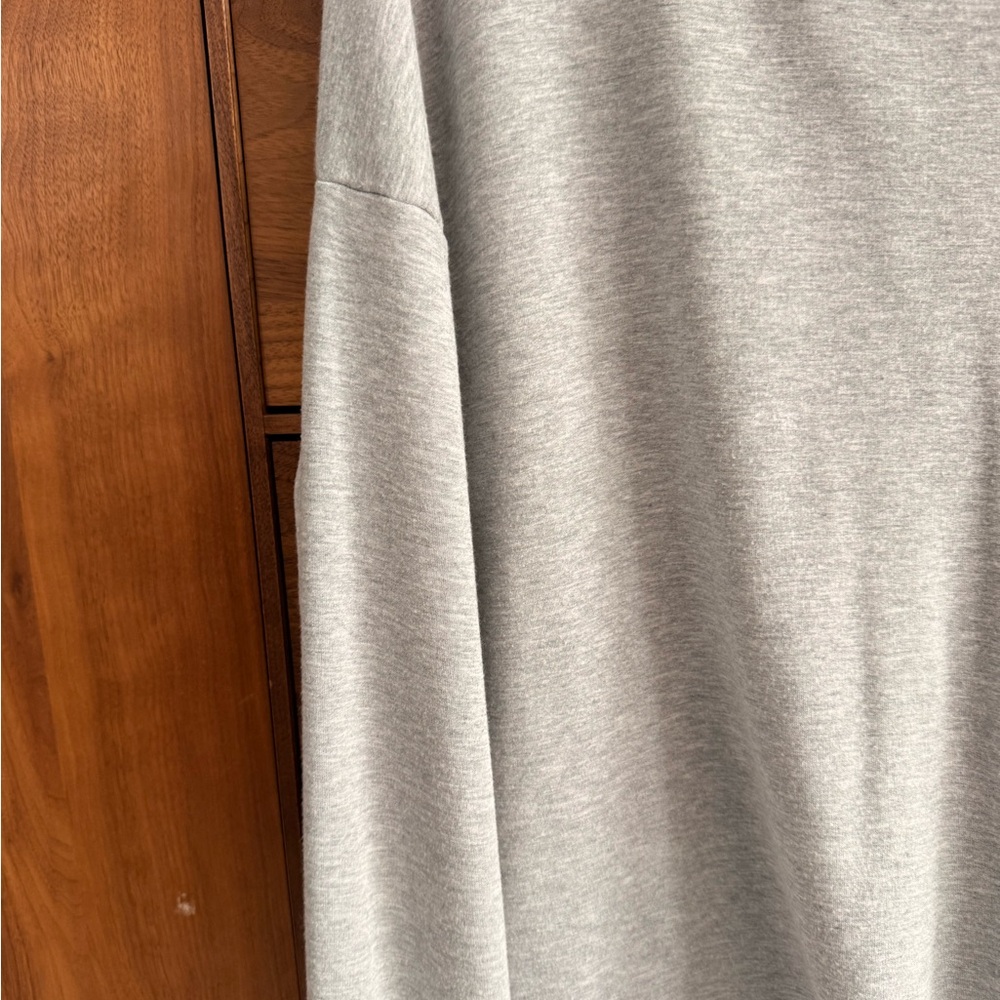 ATHLETA Coaster Luxe Gray Women’s Sweater Size XL - Picture 10 of 10